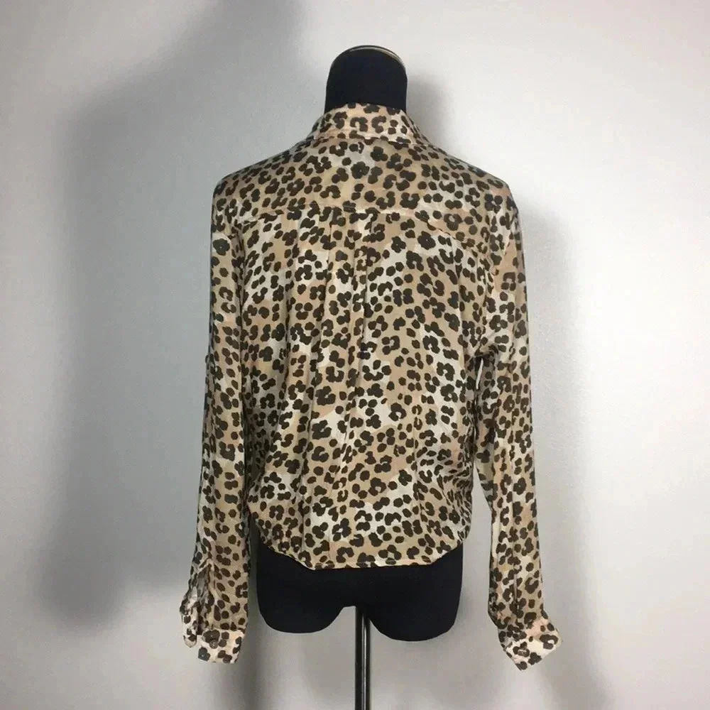 New Bella Dahl Leopard Front‎ tie shirt